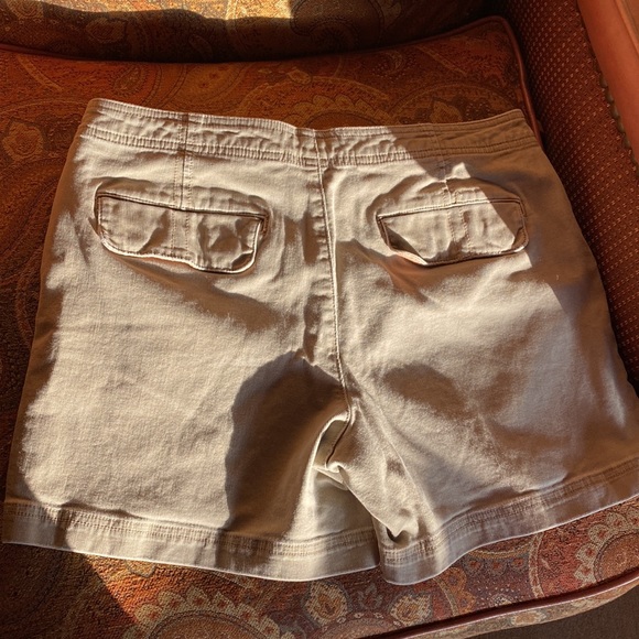 Royal Robbins Shorts - Picture 5 of 11